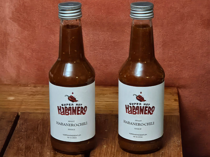 zoete chilisaus sweet chili sauce maken zelf pepersaus maken zoete pepersaus maken habanerosaus maken habanero sauce maken